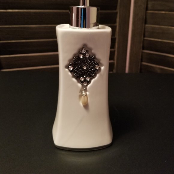 Pump dispenser - Picture 4 of 4